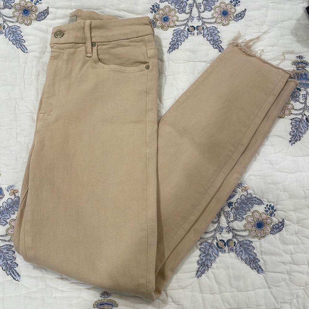 Mother high waisted ankle fray size 26